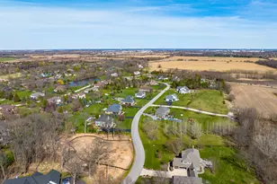 40W699 Maplehurst Ln, Hampshire, IL 60140 - Photo 48