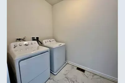 [Address not provided], Warrenville, IL 60555 - Photo 26