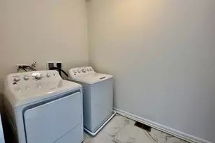 [Address not provided], Warrenville, IL 60555 - Photo 26