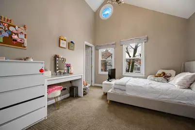 1303 W Schubert Avenue, Chicago, IL 60614 - Photo 22