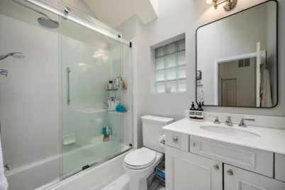 1303 W Schubert Avenue, Chicago, IL 60614 - Photo 24