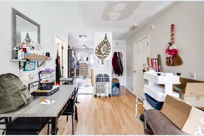 1421 N Hamlin Avenue, Chicago, IL 60651 - Photo 4