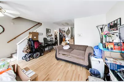 1421 N Hamlin Avenue, Chicago, IL 60651 - Photo 2