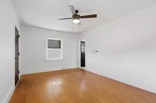2633 16th St, Moline, IL 61265 - Photo 6