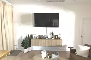 1930 Sherman Ave, Evanston, IL 60201 - Photo 8