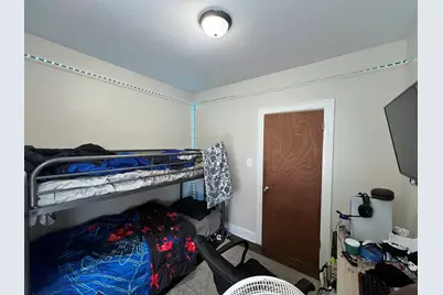 8242 S Houston Avenue, Chicago, IL 60617 - Photo 12