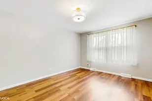 21400 Peterson Ave, Sauk Village, IL 60411 - Photo 10