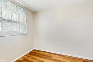 21400 Peterson Ave, Sauk Village, IL 60411 - Photo 10