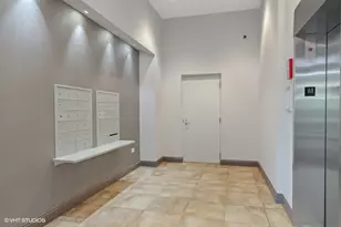 4846 N Clark St, Chicago, IL 60640 - Photo 6