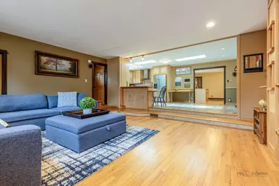 521 Castlewood Lane, Buffalo Grove, IL 60089 - Photo 14