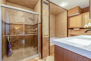 521 Castlewood Ln, Buffalo Grove, IL 60089 - Photo 28