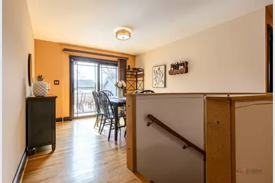 521 Castlewood Lane, Buffalo Grove, IL 60089 - Photo 10