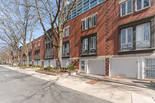 1422 S State St, Chicago, IL 60605 - Photo 2