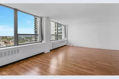 1355 N Sandburg Terrace #2005, Chicago, IL 60610 - Photo 6