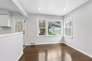 17917 Ashland Ave, Homewood, IL 60430 - Photo 8