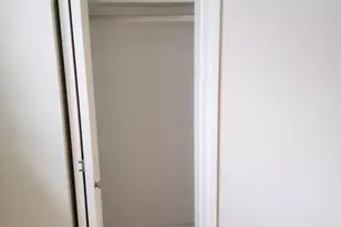 [Address not provided], Chicago, IL 60651 - Photo 8