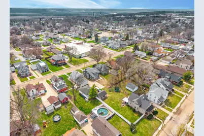 2319 5th Street, Peru, IL 61354 - Photo 32