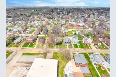 2319 5th Street, Peru, IL 61354 - Photo 30