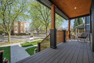 3846 N Kedvale Avenue, Chicago, IL 60641 - Photo 2