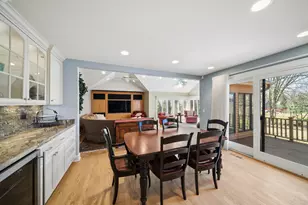 1655 White Pines Ct, Naperville, IL 60563 - Photo 10