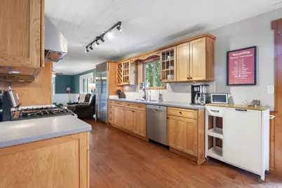 19203 Collins Road, Marengo, IL 60152 - Photo 8