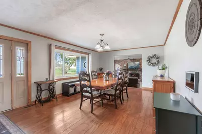 19203 Collins Road, Marengo, IL 60152 - Photo 12