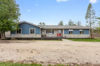 19203 Collins Road, Marengo, IL 60152 - Photo 1