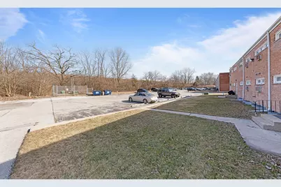 539 N Pleasant Drive #2D, Glenwood, IL 60425 - Photo 12