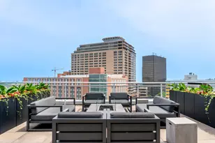 1590 Elmwood Ave, Evanston, IL 60201 - Photo 16