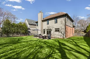 1148 Kenton Rd, Deerfield, IL 60015 - Photo 18