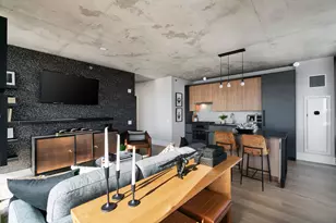 234 W Polk St, Chicago, IL 60607 - Photo 10