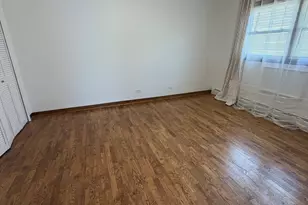 905 Graceland Ave, Des Plaines, IL 60016 - Photo 12