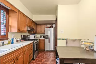 156 E 10th St, Chicago Heights, IL 60411 - Photo 6