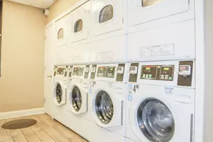 5326 S Cornell Ave, Chicago, IL 60615 - Photo 8