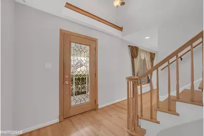 3235 Robincrest Drive, Northbrook, IL 60062 - Photo 4