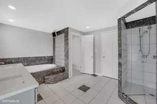 3235 Robincrest Dr, Northbrook, IL 60062 - Photo 28