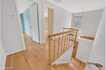 3235 Robincrest Drive, Northbrook, IL 60062 - Photo 6