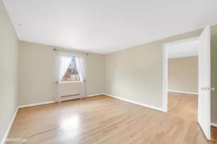 3235 Robincrest Dr, Northbrook, IL 60062 - Photo 26