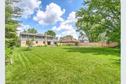 3235 Robincrest Drive, Northbrook, IL 60062 - Photo 42