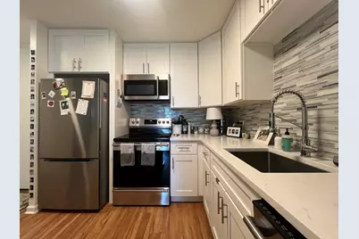 1340 N Dearborn Street #7B, Chicago, IL 60610 - Photo 8