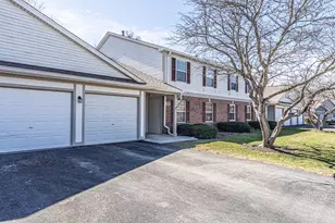 383 Woodview Cir, Elgin, IL 60120 - Photo 1