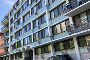 5817 N Kenmore Ave, Chicago, IL 60660 - Photo 1