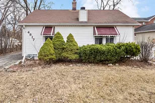 4817 Belmont Rd, Downers Grove, IL 60515 - Photo 2