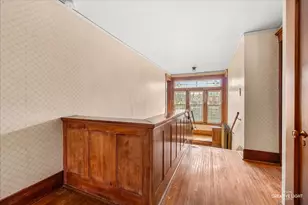 427 E Benton St, Aurora, IL 60505 - Photo 14