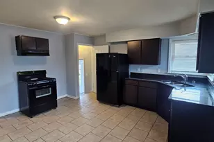 3617 Monroe St, Lansing, IL 60438 - Photo 6