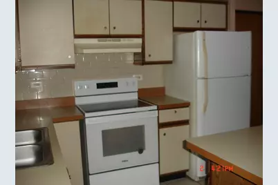 708 N Briar Hill Lane #2, Addison, IL 60101 - Photo 4