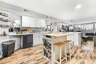 4021 N Whipple St, Chicago, IL 60618 - Photo 28