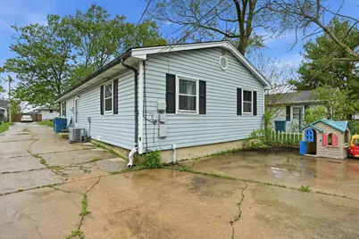 3241 Wallace Avenue, Steger, IL 60475 - Photo 2
