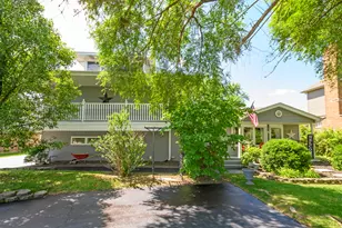 9201 175th St, Tinley Park, IL 60487 - Photo 2