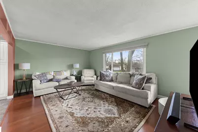 2508 Stonewall Avenue, Woodridge, IL 60517 - Photo 2